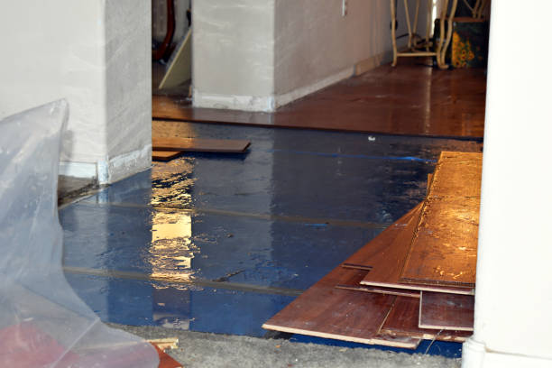 Professional Sewage Cleanup technician working in Marietta, OK